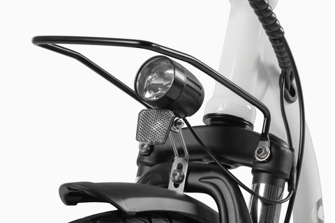 Front light and rack on DYU C6 Pro electric bike, enhancing visibility and style. Front light and rack on DYU C6 Pro electric bike, enhancing visibility and style.