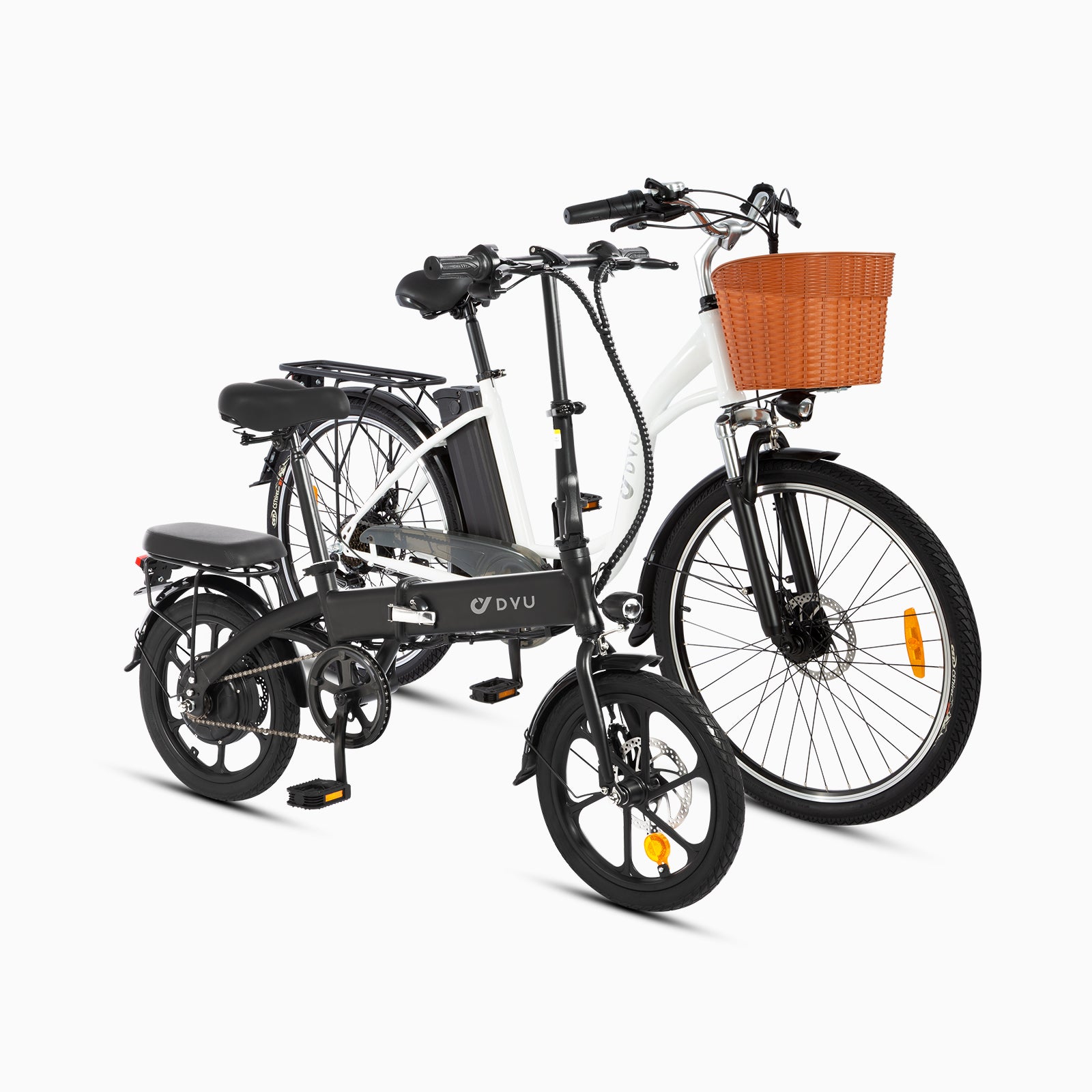 Two people enjoying a picnic near DYU A1F and C6 electric bikes with wicker baskets. Two people enjoying a picnic near DYU A1F and C6 electric bikes with wicker baskets.