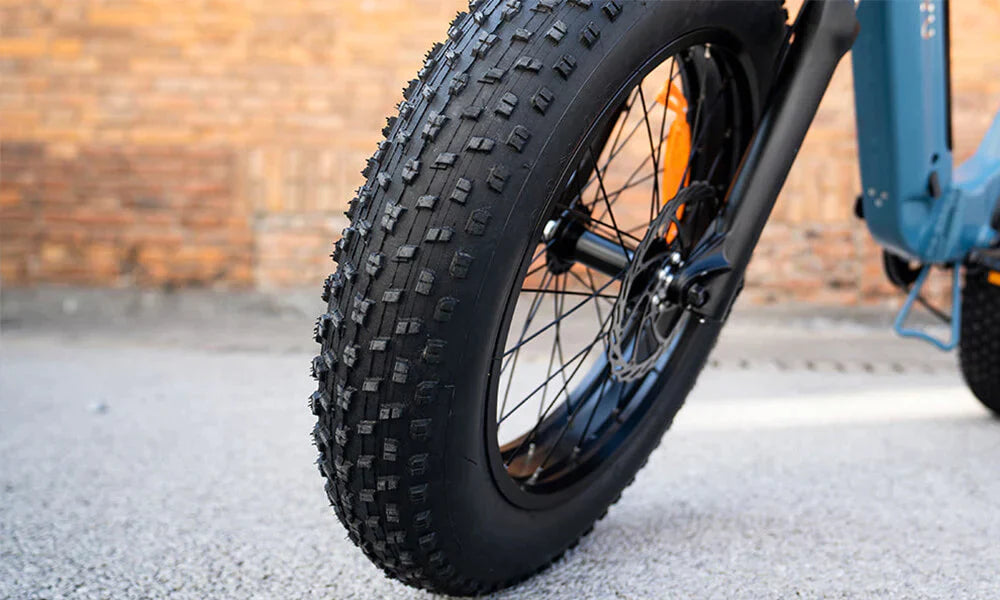 FAT TIRE